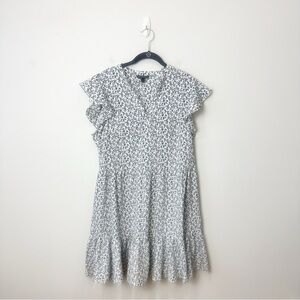 Banana Republic Flutter Sleeve Tiered Swing Shift Dress White Black leaf print